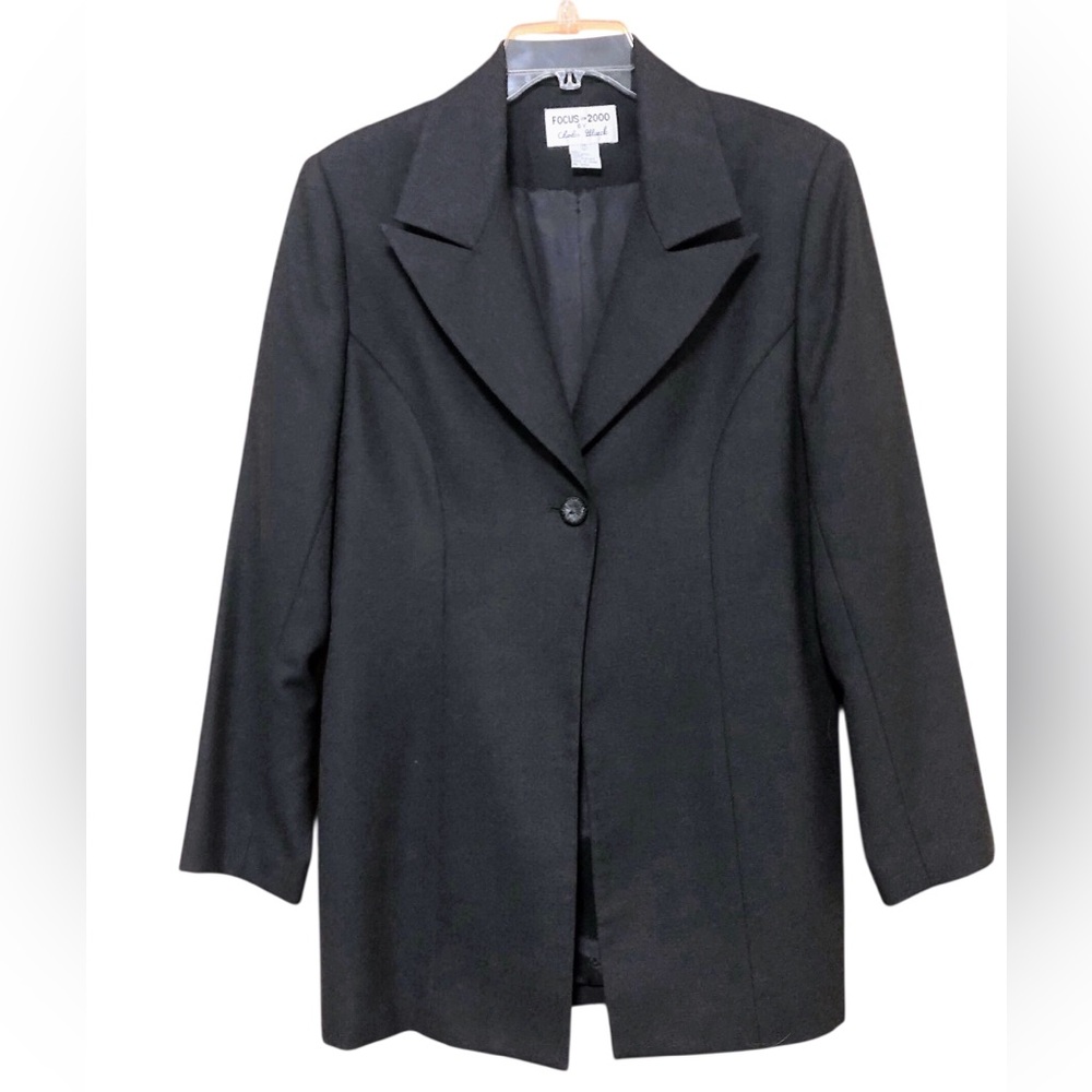 Ladies Blazer, 100% Wool, Charcoal Gray, Size 12.